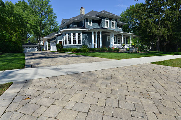 Best Professional Driveway Pavers  in Mastic, NY